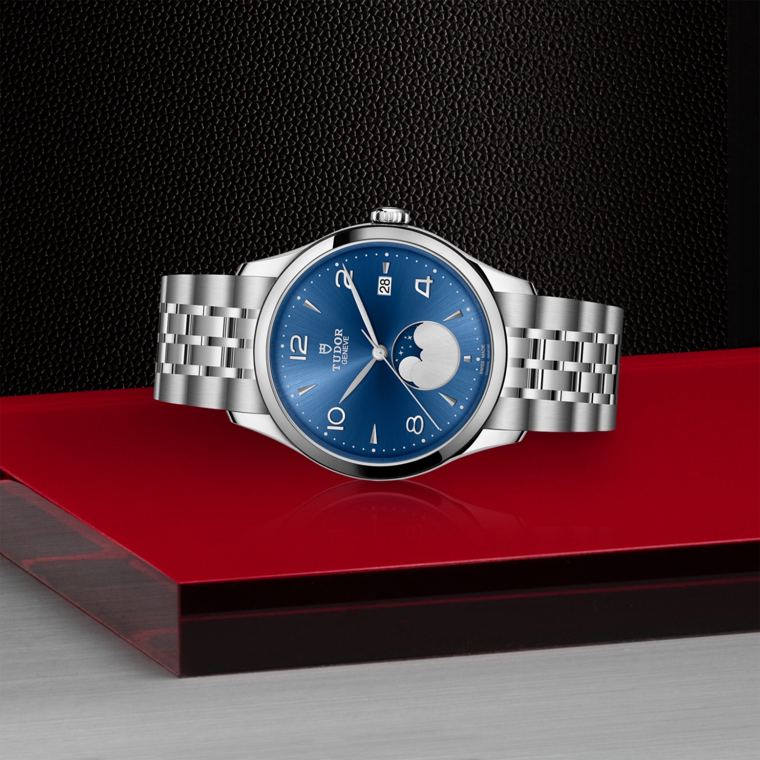 TUDOR TUDOR 1926 Luna Caja de acero de 39 mm, acabado pulido - M91560-0002 en Pons 1845