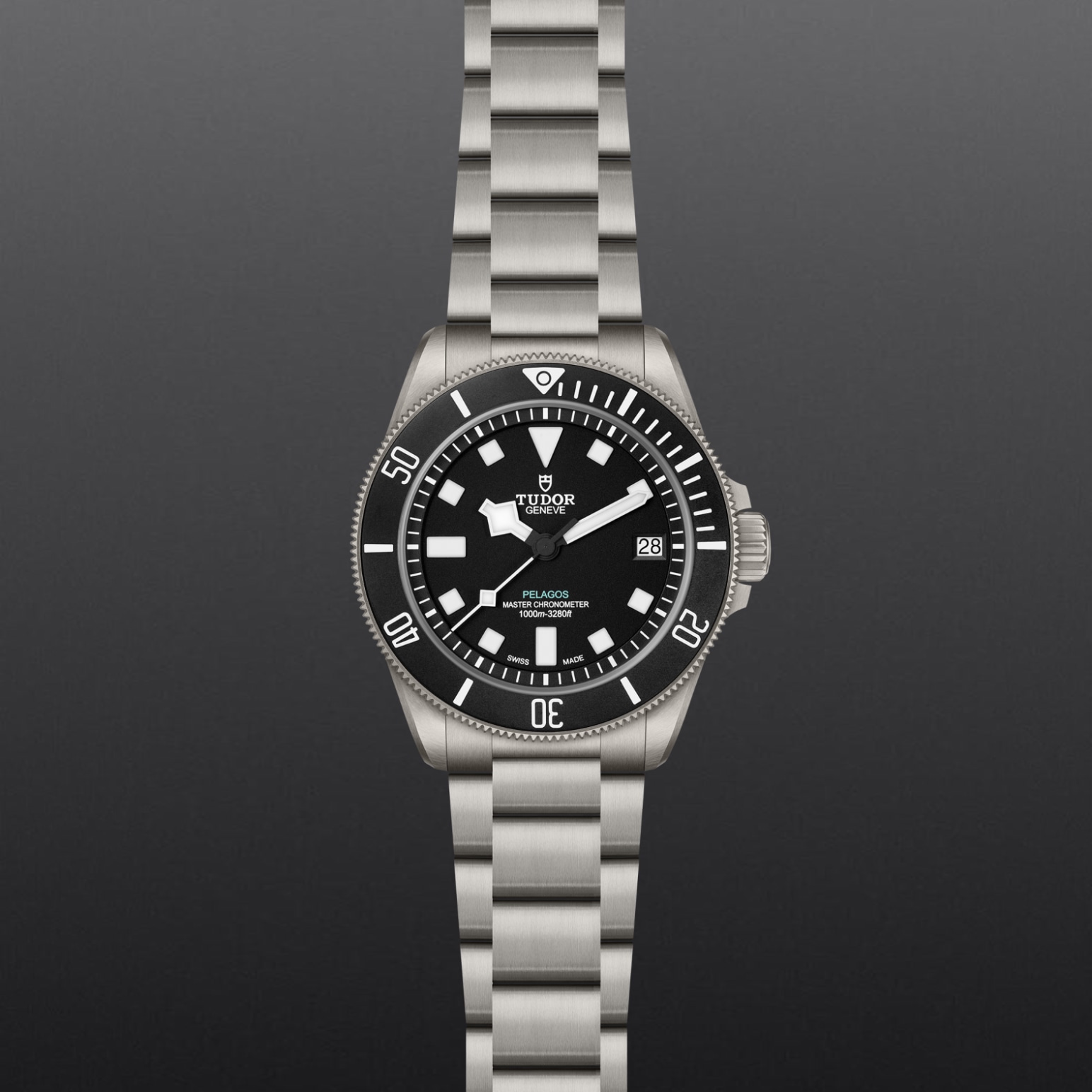 TUDOR Pelagos Ultra Caja de titanio de 43 mm con acabado satinado y válvula de helio - M2543C1A7NU-0001 en Pons 1845
