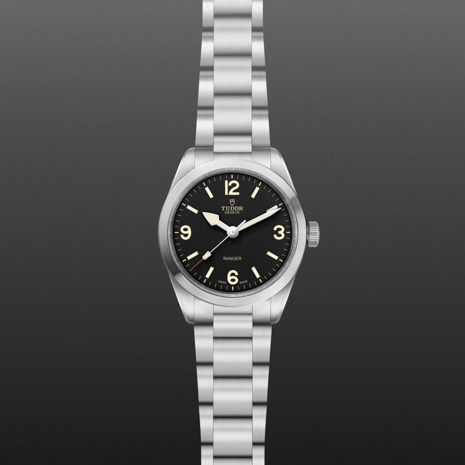 TUDOR Ranger 39mm steel case, satin finish - M79950-0001 at Pons 1845
