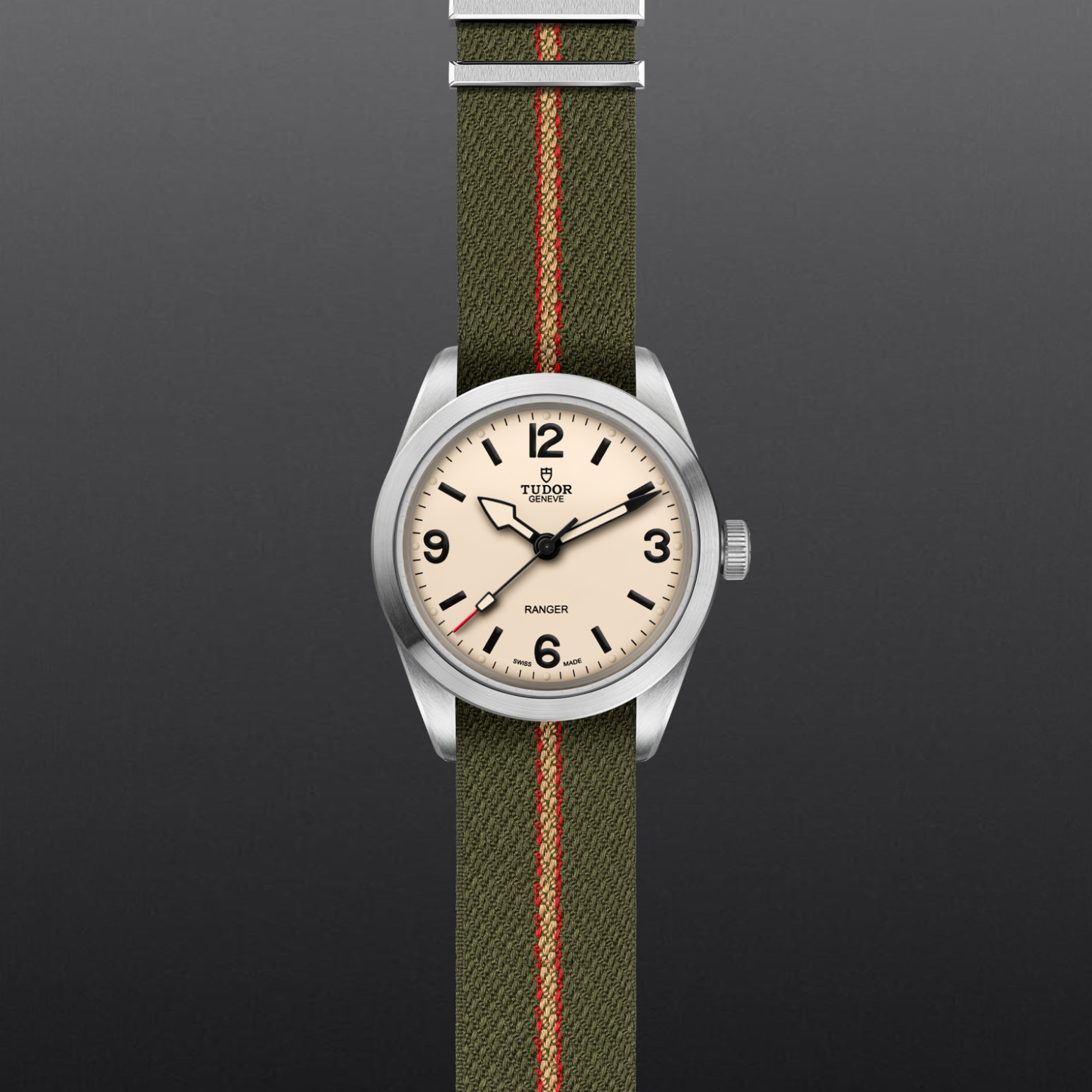 TUDOR Ranger Caja de acero de 39 mm, acabado satinado - M79950-0011 en Pons 1845