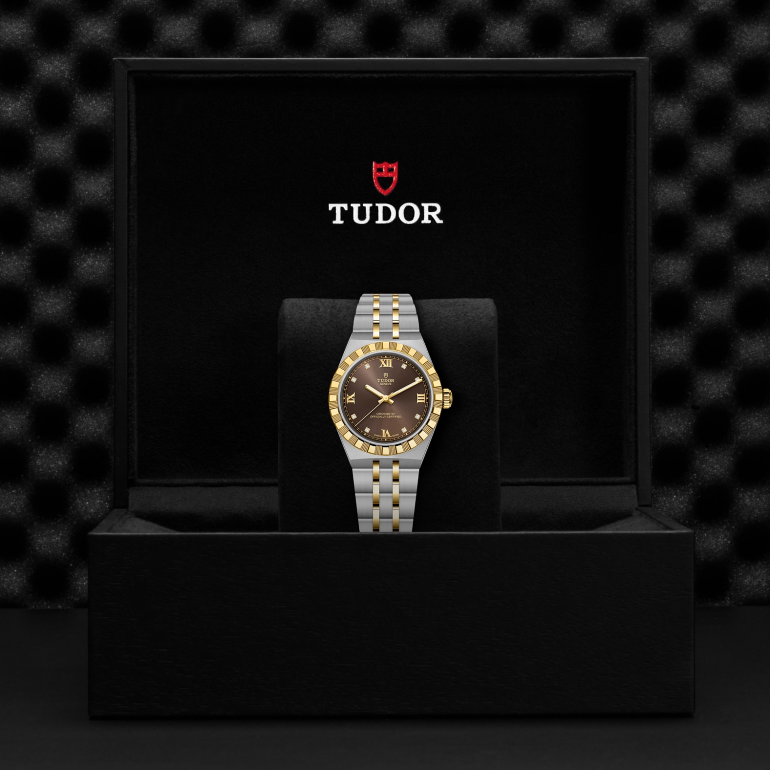 TUDOR TUDOR Royal Caja de acero inoxidable y oro amarillo de 30 mm, con acabado pulido y satinado - M2830A1A3-0001 en Pons 1845