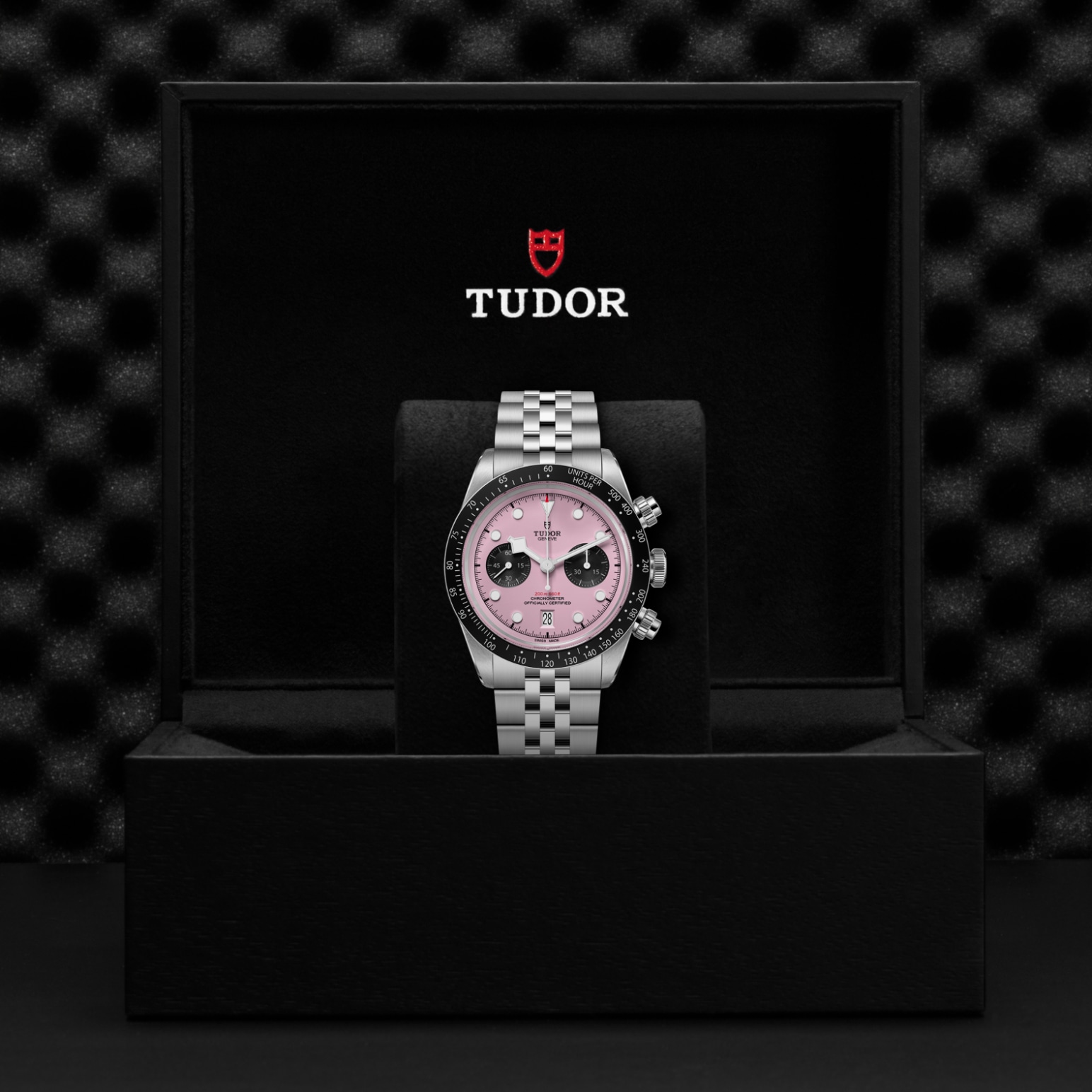 TUDOR Black Bay Chrono 41mm stainless steel case with polished and satin-brushed finishes- M79360N-0019 at Pons 1845